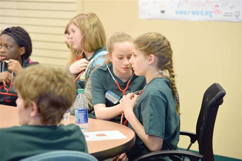 Students Learn About Careers In Health Care Local News Stories