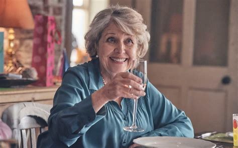 Last Tango In Halifax Review Anne Reid Is On Sparkling Form As Last