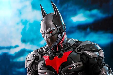 Hot Toys Batman Beyond Somehow Looks Even More Complicated Than It was ...