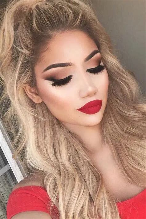 Best Eye Makeup For Red Dress And Red Lips For 2023 All Seasons Style