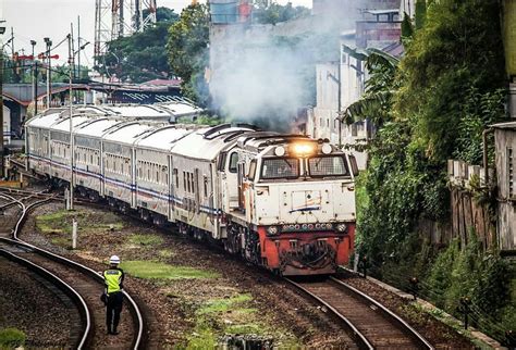 Daftar Kereta Api Indonesia Terbaru Terlengkap