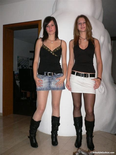 Eine Heiße Milf In Stiefeln Stiefel Und High Heel Fetisch Bilder