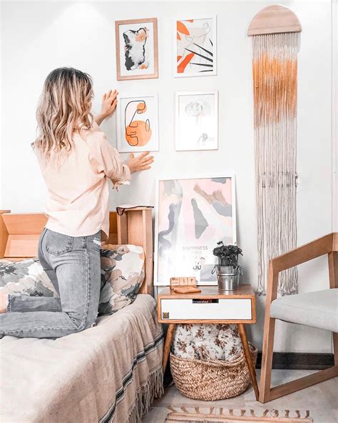 Take note that something common in traditional living rooms are the use of wooden flooring, whether or not they are real wood or engineered. 15 Best Wall Decor Ideas For 2020 You Should Try Out ...