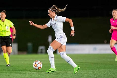 Pin De Maria Gracia En A Futbol Femenil Futbol Femenino Fondos De