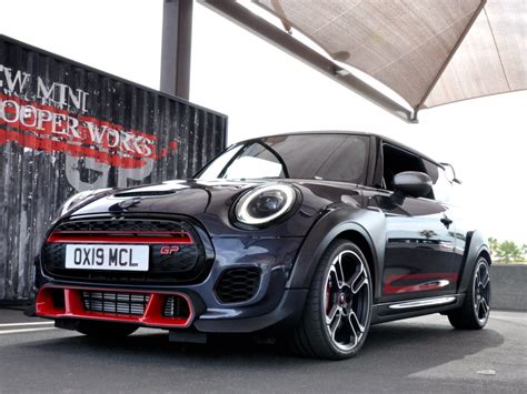 Hands On Review Of The 2020 Mini Jcw Gp 3 Motoringfile