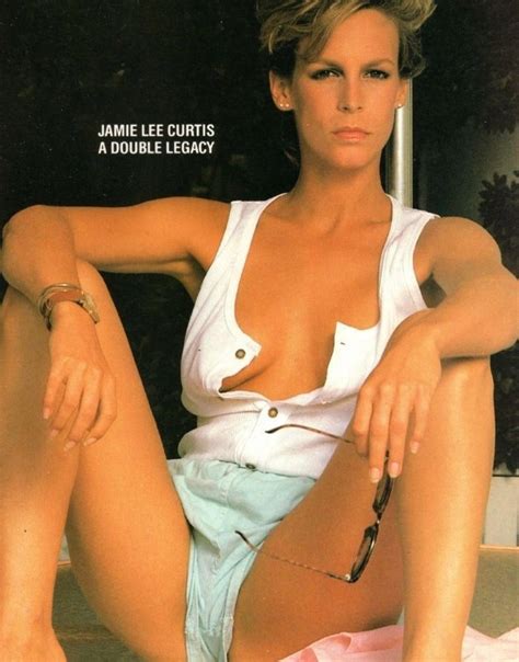 Jamie Lee Curtis Shows Off Her Completely Naked Ass Nudestan Com
