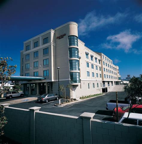 Maybe you would like to learn more about one of these? Four Points by Sheraton Hotel & Suites San Francisco ...