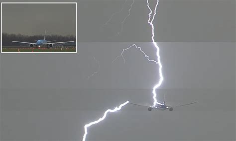 Plane Is Struck By Huge Lightning Bolt Departing Amsterdam