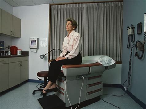 pelvic exams common among healthy older women