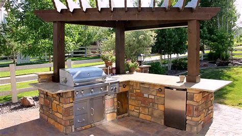 Patio & poolside dining and live music. Backyard Bbq Patio Ideas - DaddyGif.com (see description ...