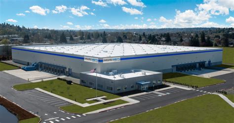 Paccar Parts Opens New 32 Million Distribution Center In Wa Fleet