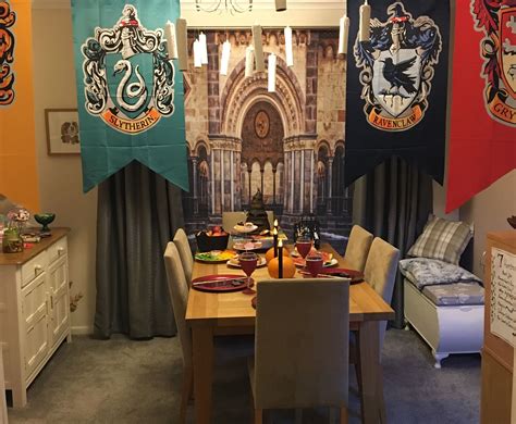 Harry Potter Party Decorations Hogwarts Potter Harry Party Parties Hogwarts Birthday Sadie