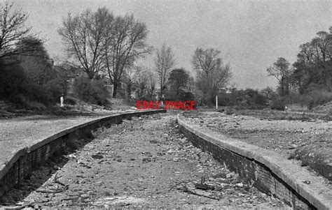 Find the perfect of muswell hill stock photo. PHOTO MUSWELL HILL RAILWAY STATION PERHAPS ON THE ...