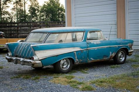 1957 Chevrolet Nomad 2 Barn Finds