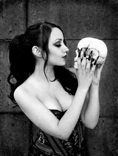 Pin By Sabrina Stevens On Goth Goth Women Gothic Beauty Goth Girls