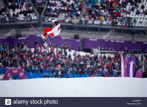 Eveline Bhend Sui Competing In The Ladies Ski Slopestyle At The