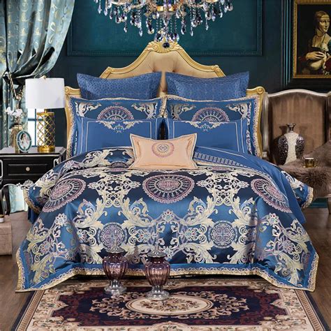 2018 New European Luxury Jacquard Bedding Sets Queen Comforter Sets