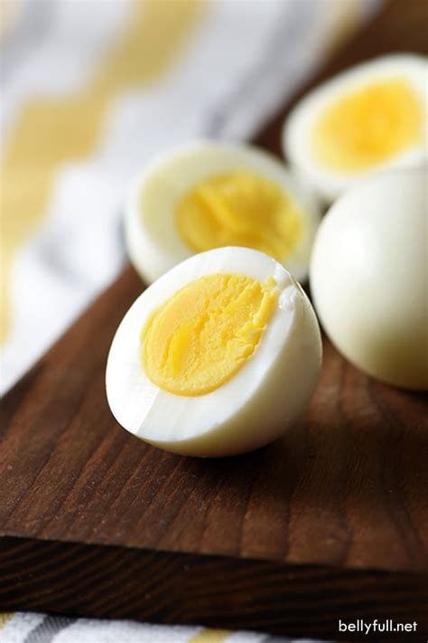 Here are a few tips on how you can get perfectly cooked eggs each time. How To Make Perfect Hard Boiled Eggs