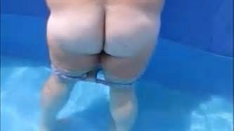 Wife Sucks Gets Fucked In Swimming Pool Taking A Pussy