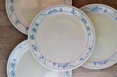 80s Set Of 4 Dinner Plates Corelle First Of Spring 10 Etsy