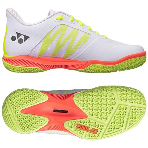 Yonex Power Cushion Comfort Z3 Ladies Badminton Shoes Sweatband