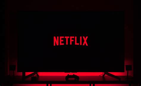 Netflix adalah layanan streaming yang menawarkan berbagai acara tv pemenang tonton di mana pun dan kapan pun, di perangkat apa saja. Transformasi Digital: Apa yang Bisa Kita Pelajari dari ...