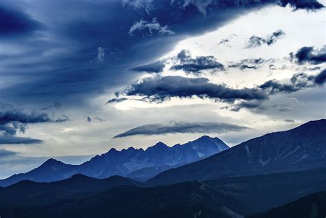 Blue Mountain Mountains Summit Clouds Hd Wallpaper Wallpaper Flare