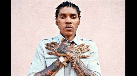 Vybz kartel is a 44 year old jamaican artist born on 7th january, 1976 in kingston jamaica. Vybz Kartels House Cars And Wife / Murder Active Voice : 7 ...