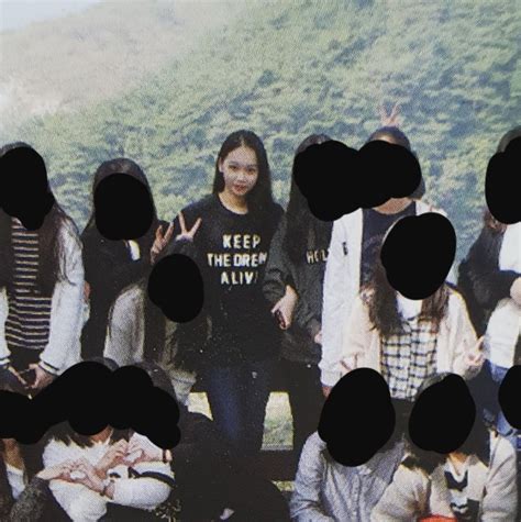 Maybe you would like to learn more about one of these? 현재 여초에서 난리난 아이즈원 '김채원' 고등학교 과거 썰 ...