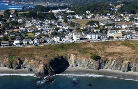 Jd House Mendocino Inn Blue Door Group Mendocino Coast Picture