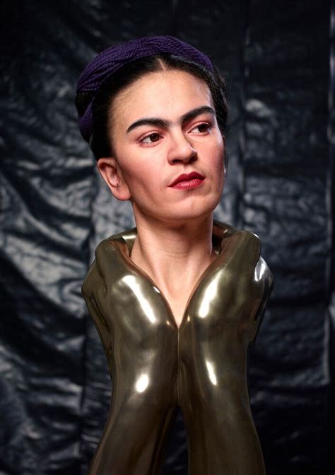 Hyperrealist Kazuhiro Tsujis Larger Than Life Portrait Of Frida Kahlo