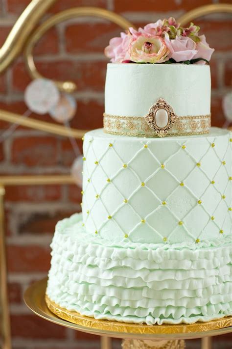 Mint Wedding Cake With A Touch Of Gold Bebe Elegant Mint And