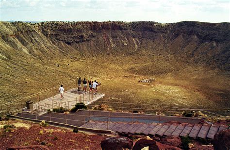 The Worlds Best Preserved Meteor Crater Is Right Here In Arizona