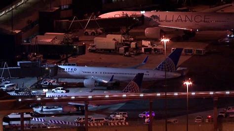 Newark Liberty International Airport Closed After United Airlines Plane