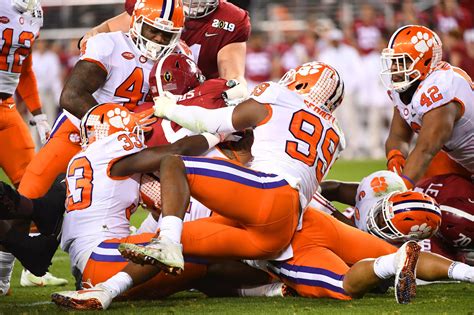 Maxpreps has their 9 game schedule and results, including links to box scores, standings, photos and video highlights. Join us to rewatch Raiders players in Clemson vs Alabama ...
