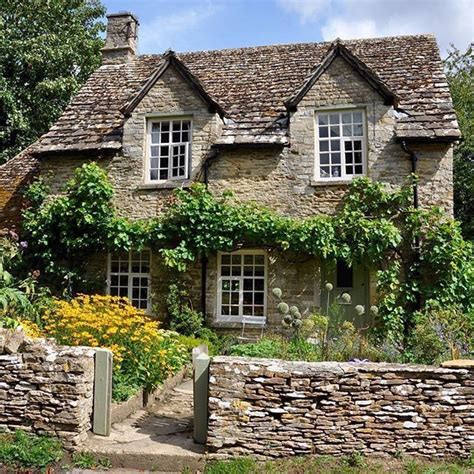 Pin By 💕🌸 Miss Lily Bliss 🌸💕 On Miss Charlottes English Village