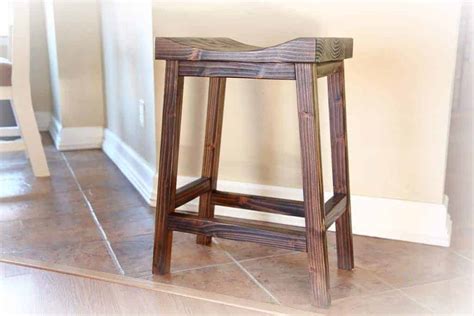 An impressive bar at home design. How to Build a DIY Bar Stool - Free Plans - TheDIYPlan
