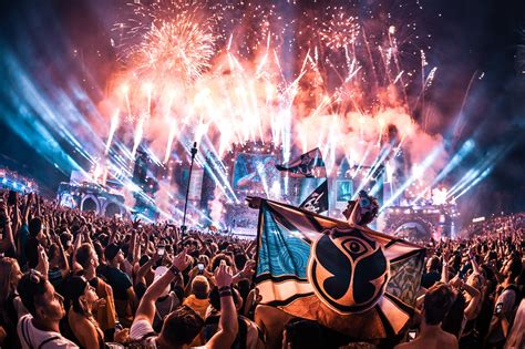 Ma quando inizia battiti live 2021? Tomorrowland 2021 - GoNParty
