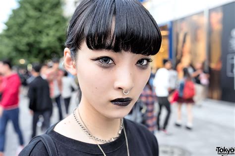 Black Lipstick Nose Ring Dark Fashion And Chain Creepers In Harajuku