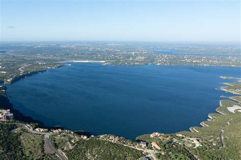 Rising Tide High Lake Travis Level Leads To Local Business Boom Hill