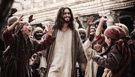 Ice Breakers Son Of God Stars Roma Downey And Diogo Morgado And
