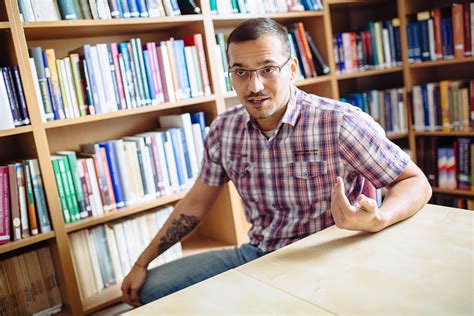 A szentesi horváth mihály gimnáziumban érettségizett, majd a kecskeméti tanítóképző főiskolán diplomázott. "Nem akarom eljátszani a szupercigányt" | 24.hu