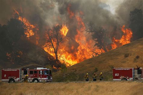 Californias Raging Forest Fires Earth Chronicles News