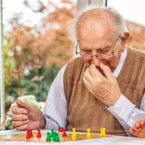 Games To Play With Your Elderly Parents Beverlys Daughter