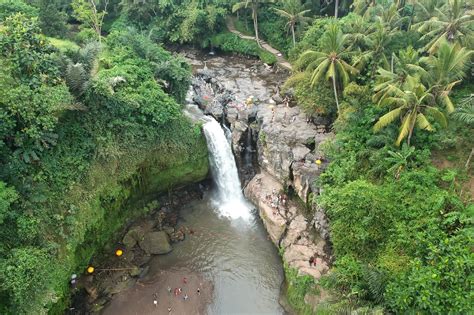 Tegenungan Waterfall In Bali Popular And Scenic Waterfall Near Ubud
