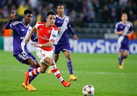 Arriba son los mejores anotadores de arsenal copa int. REMONTADA Y TRIUNFO DEL ARSENAL SOBRE EL FINAL | Revista Estadio