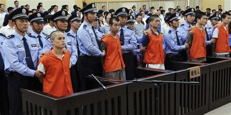 November 2019 die uiguren gehören zu den turkvölkern. Todesstrafen nach Juli-Unruhen in Xinjiang: China rechnet ...