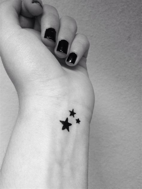 Check spelling or type a new query. 12 Star Tattoos for Pretty Girls - Pretty Designs
