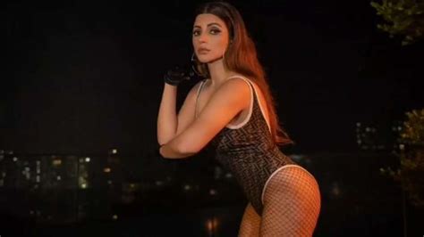 sexaholic star shama sikander scorches the internet with hot photoshoot in low cut black monokini