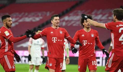 Bayern münchen played against borussia m'gladbach in 1 matches this season. Prediksi Borussia M'gladbach vs Bayern Munchen 8 Januari 2021